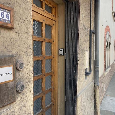 Le Perroquet Apartment วิลลา เลส์ ดอมส์ ภายนอก รูปภาพ