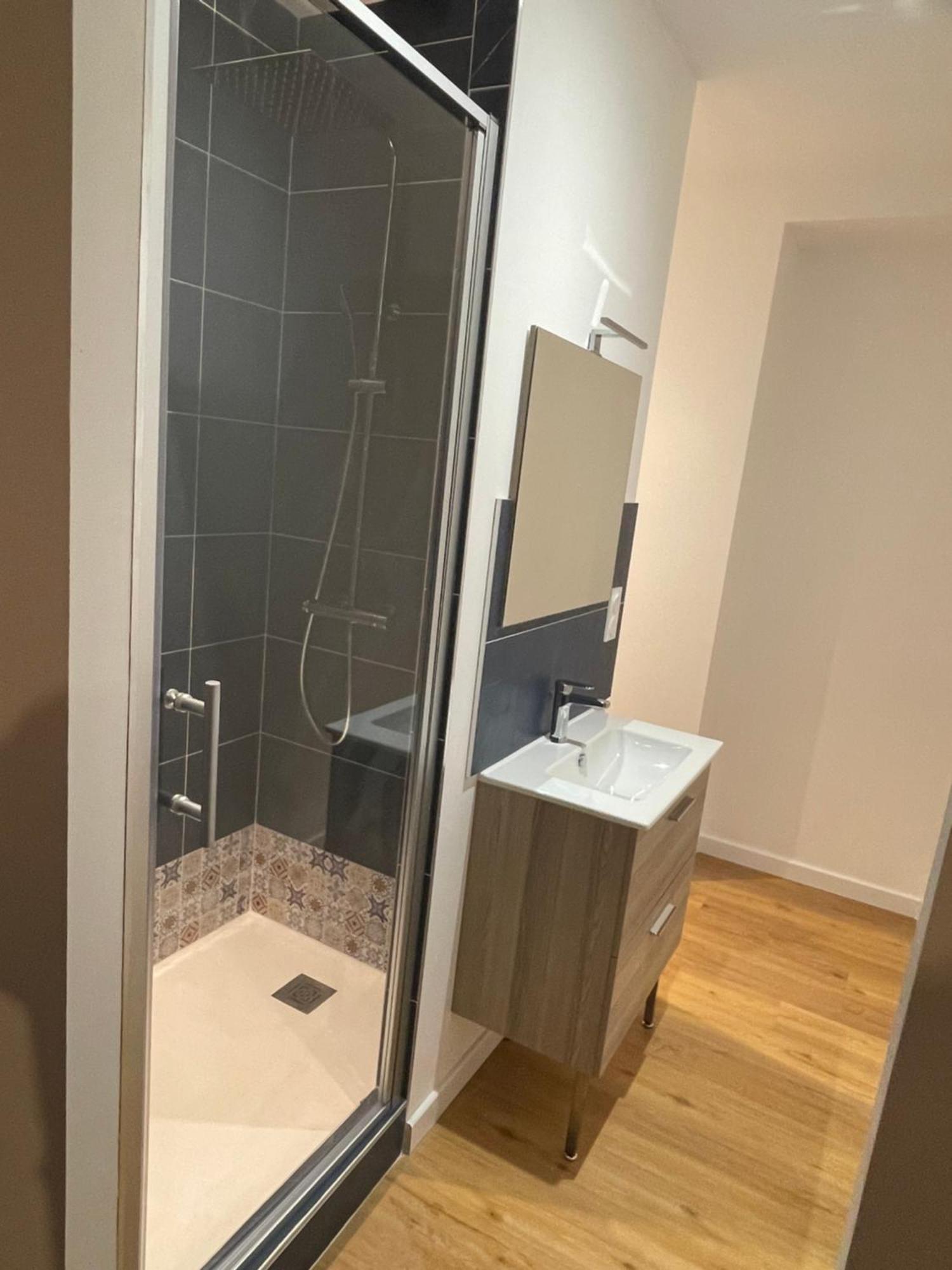 Le Perroquet Apartment วิลลา เลส์ ดอมส์ ภายนอก รูปภาพ