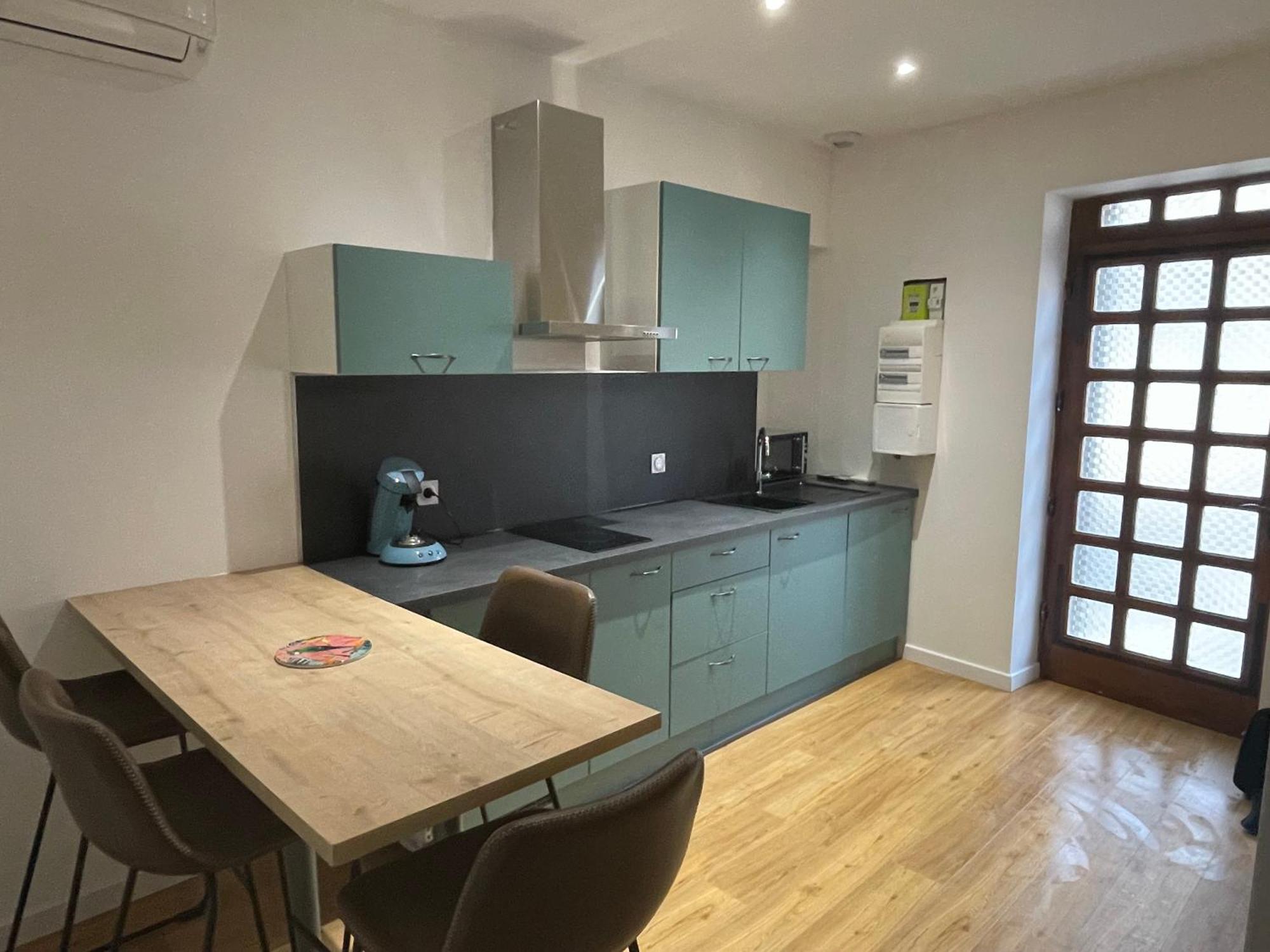 Le Perroquet Apartment วิลลา เลส์ ดอมส์ ภายนอก รูปภาพ